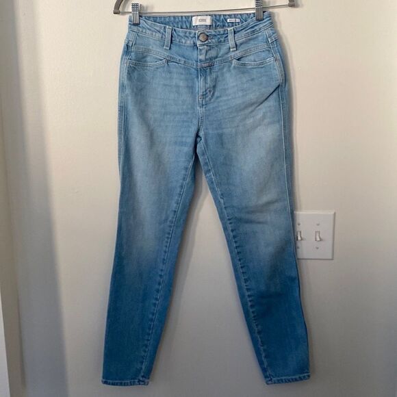 Closed Italian Light-washed Denim Jeans 26 - Picture 1 of 9